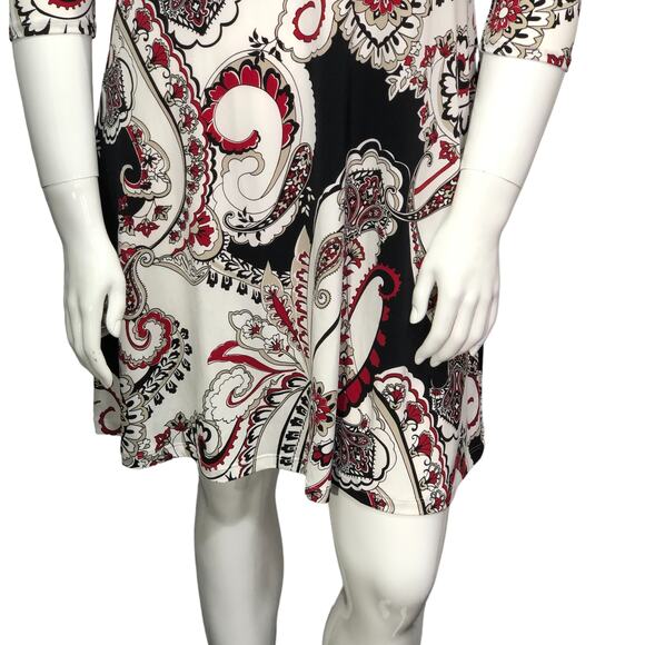 Chicos Womens Size 1 US 8 Shift Dress Stretch Paisley Knit Swing 3/4 Sleeves - Picture 3 of 15